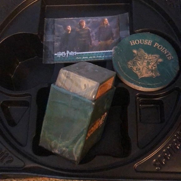 B2G1 Harry Potter 2nd edition scene it NEW - Picture 3 of 8